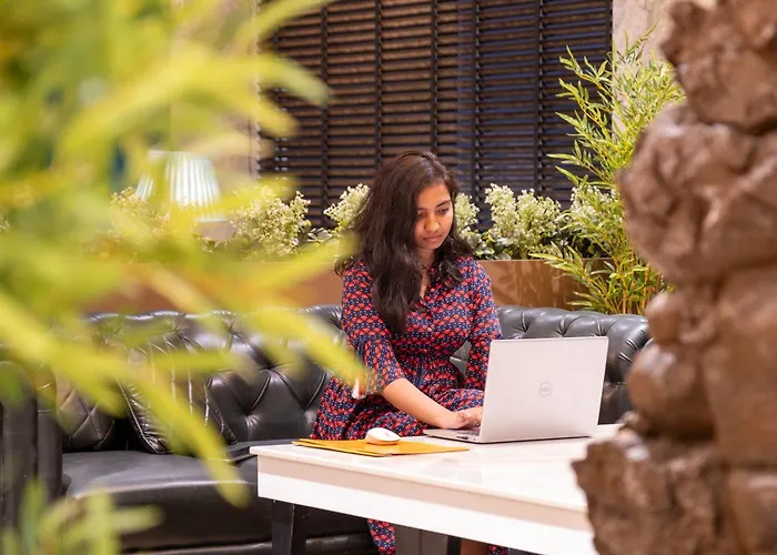 Alpine Hotel And Villas